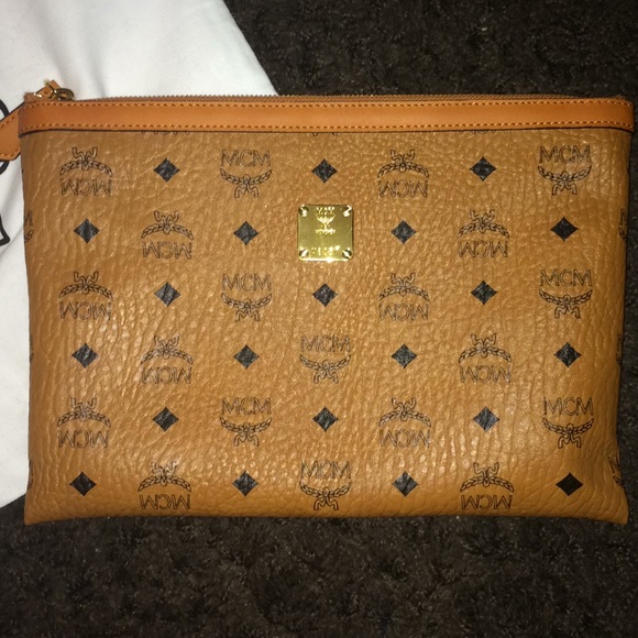 SOLD - Picture 2 of 6